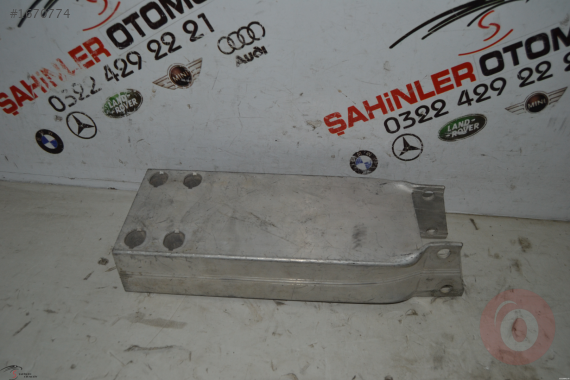 MERCEDES E SERİSİ W213 SAG TAMPON DEMİR BRAKETİ A2136201600