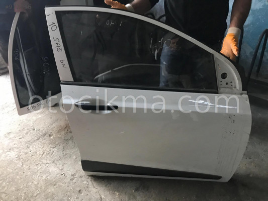 HYUNDAİ İ 10 SAĞ ÖN KAPI GÜÇMANLAR OTO