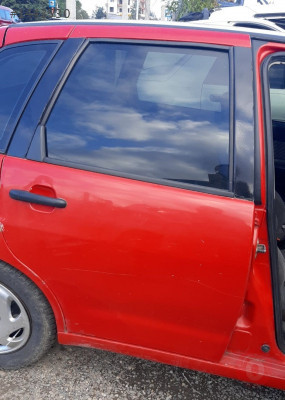 volkswagen polo classic çıkma sağ arka kapı