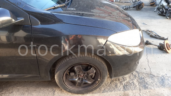 RENAULT FLUENCE 1.5 DCİ SAĞ ÖN ÇAMURLUK ÇIKMA PARÇA