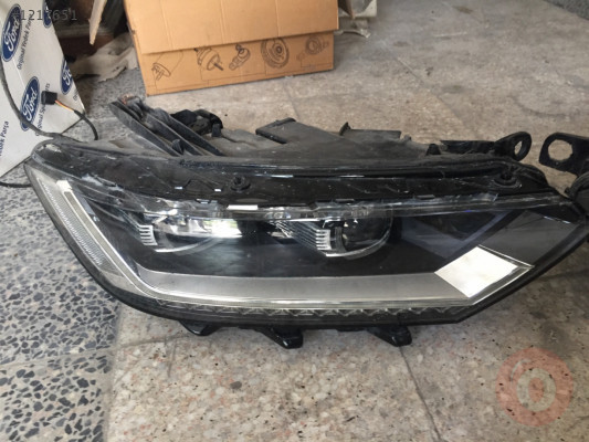 Volkswagen Passat B8 ledli sağ sol far