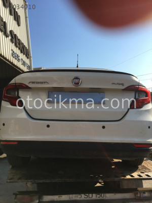 FİAT EGEA BAGAJ KAPISI
