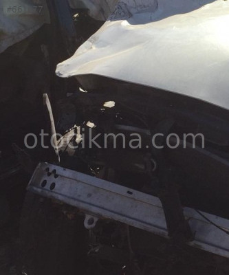 İNFİNİTİ FX30D   SARJ DİNAMOSU.