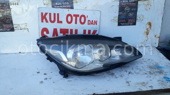 çıkma peugeot 308 yeni kasa sağ far