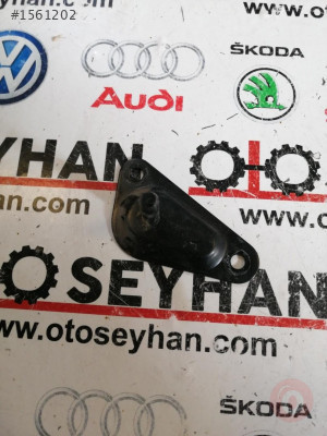 4B9886818A volkswagen passat B5 arka koltuk bağlantı demiri