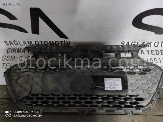 OEM;86569-C8010 HYUNDAİ İ20 15-18 ORTA IZGARA