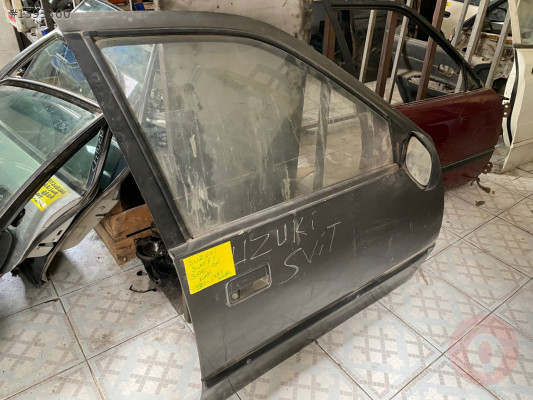 SUZUKİ SWİFT SAĞ ÖN KAPI ORJİNAL ÇIKMA TEMİZ 1990-1995 MODEL