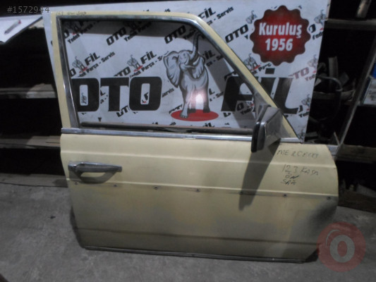 MERCEDES 123 KASA ÖN SAĞ KREM KAPI ÇIKMA