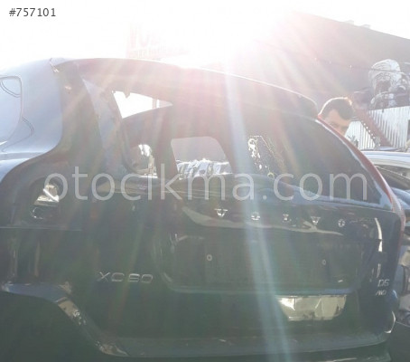 2010 VOLVO XC60 ÇIKMA BAGAJ KAPAĞI.