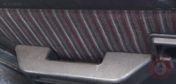 peugeot 205 1.4 benzinli çıkma sol arka iç kapı kolu