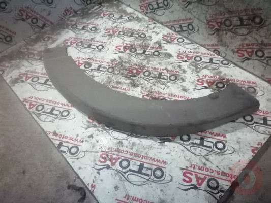 KANGOO Çamurluk Sağ Arka Parça Kaplaması 638748400R
