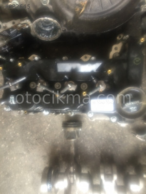 OPEL İNSİGNİA 1.6 CDTİ DİZEL MOTOR SİLİNDİR KAPAK KAPAĞI