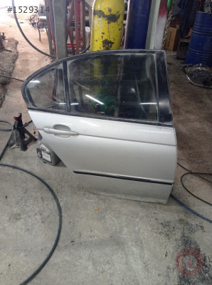 BMW E 46 kasa sağ arka kapı