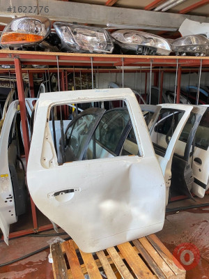 DACIA DUSTER ORJINAL ÇİKMA SAG ARKA KAPI GÜL OTOMOTIV
