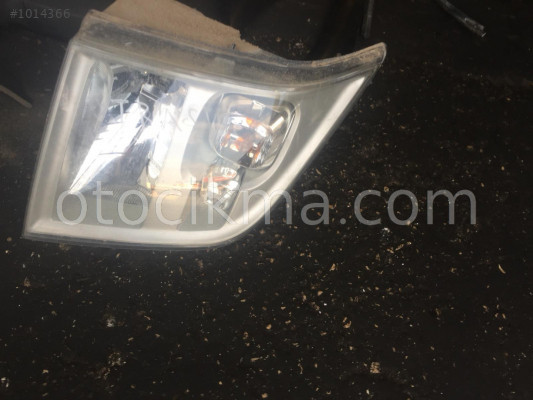 FORD TRANSİT E347 SOL ÖN FAR ÇIKMA PARÇA