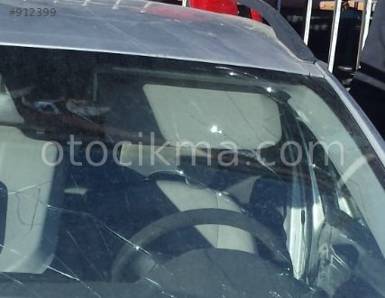 2005 VOLVO V50 ORİJİNAL GÜNEŞLİK.