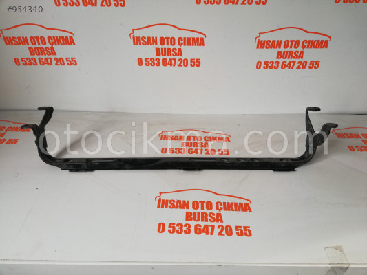 FORD FOCUS II radyatör alt demiri 1.8 TDCI 3M5H8A297JH