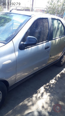 Fiat palio sol ön kapı