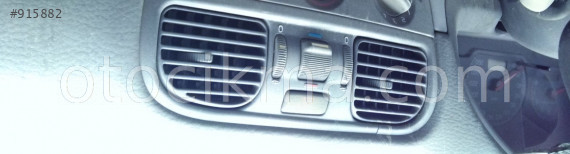 1996  VOLVO S40 ORİJİNAL KLİMA ÜFLEME IZGARASI.