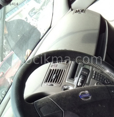 2007 VOLVO S40 HATASIZ KLİMA ÜFLEME PANELİ.