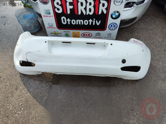 Fiat Punto 2010 model arka tampon