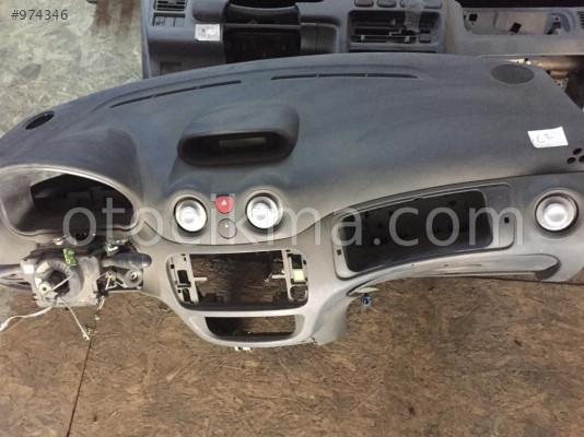Citroen C2 Torpido hatasız orjinal çıkma