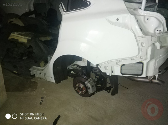 Ford focus 3 kesme arka çamurluk hatasız boyasız orijinal