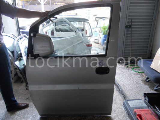 HYUNDAİ STAREX SOL ÖN KAPI DOLU ORJİNAL ÇIKMA 2.ÜRÜN
