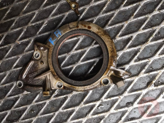 FORD KA 1.3 KRANK KEÇE FLANŞI ÇIKMA ORJİNAL YEDEK PARÇA