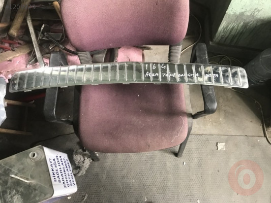 ML 164 ARKA TAMPON ÜST NİKELAJI MERCEDES ORJİNAL ÇIKMA PARÇA