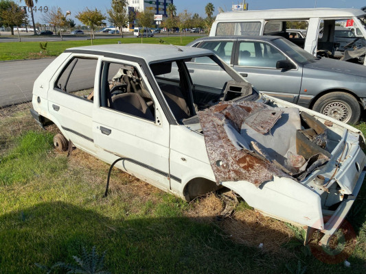 SKODA FAVORİT SAĞ ARKA KAPI DIŞ AÇMA KOLU ORİJİNAL ÇIKMA