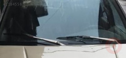 mazda 626 çıkma ön cam yağmur silecekleri
