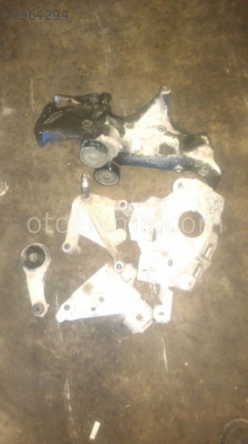 2011 renault clio symbol 1.4 çıkma motor kulakları