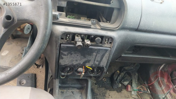 1999 MODEL PEUGEOT PARTNER 1.4 ÇIKMA KLİMA KONTROL PANELİ