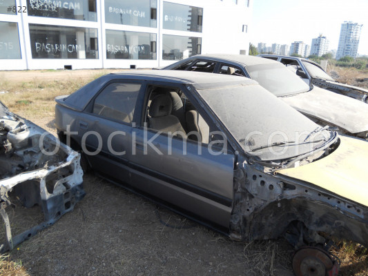 MAZDA 1990-1995 MODEL SAĞ ARKA KAPI