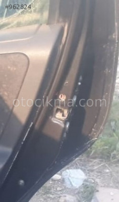2009 peugeot 207 1.4 benzinli çıkma sağ arka kapı kilidi