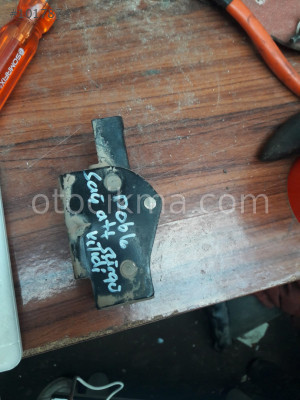 ÇIKMA FİAT DOBLO SAĞ ALT SÜRGÜ KİLİDİ