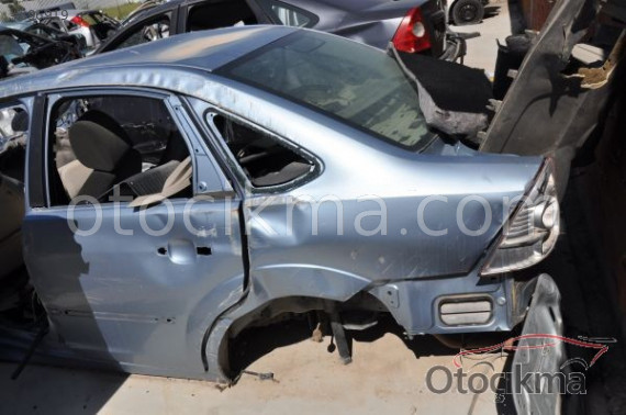 HAKANOTO DAN KESME FORD FOCUS SOL ARKA ÇAMURLUK