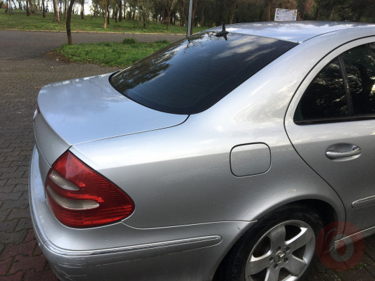 MERCEDES E220 CDİ SAĞ ARKA ÇAMURLUK ÇIKMA ORJİNAL PARÇA