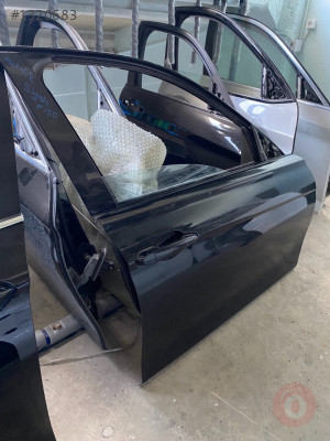 BMW F30 ÇIKMA ORJİNAL SAĞ ÖN KAPI SİYAH HATASIZ