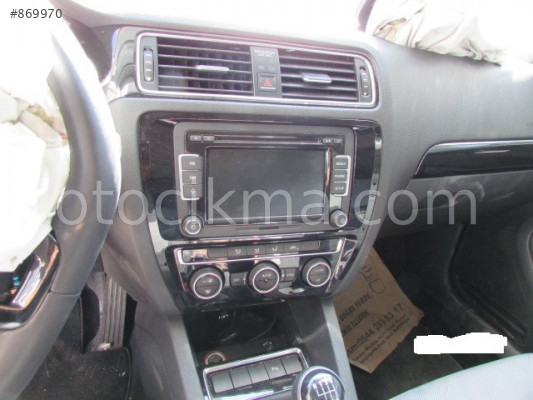 VOLKSWAGEN JETTA ÇIKAMA DUBLE EKRAN TEYP