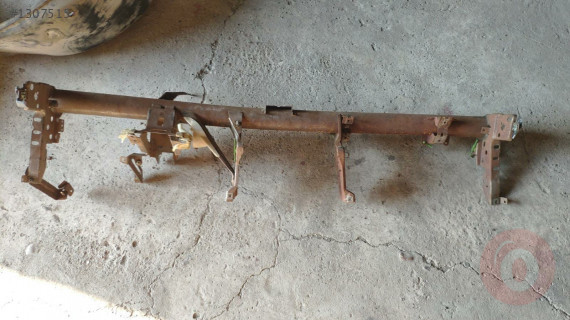 vw bora göğüs demiri