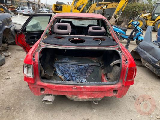 AUDİ 80 SAĞ ARKA KAPI CAMI ORİJİNAL ÇIKMA 1993 MODEL