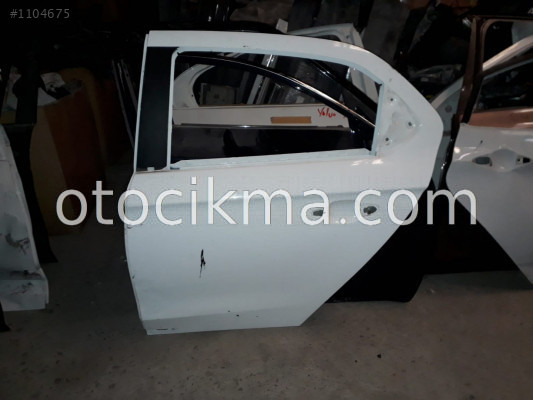 PEUGEOT 301 SOL ARKA KAPI