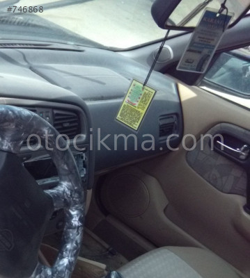 2000 MODEL NİSSAN PRİMERA 1.8 DOLU TORPİDO ÇIKMA.