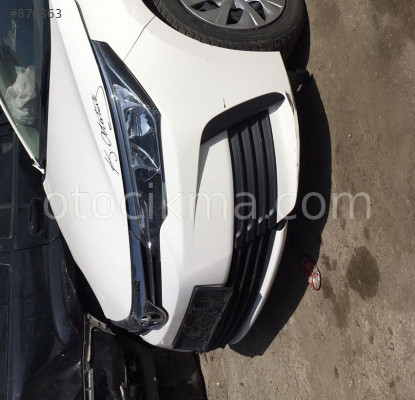 2017 TOYOTA COROLLA 1.3 HATASIZ ÖN TAMPON.