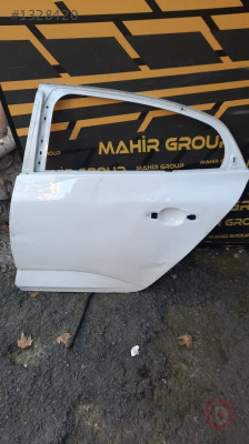 RENAULT MEGANE 4 SOL ARKA KAPI BEYAZ ÇIKMA ORİJİNAL