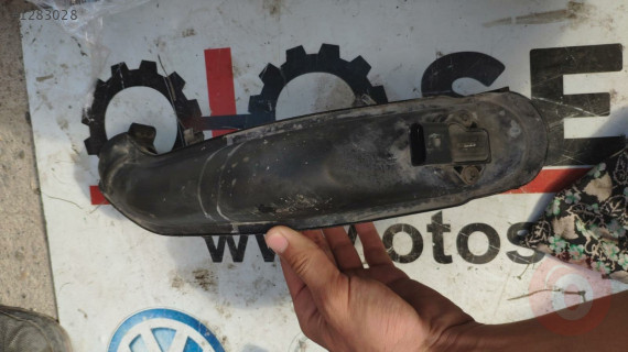 03C145673H vw golf 6 1.4 tsi cax motor turbo basınç borusu