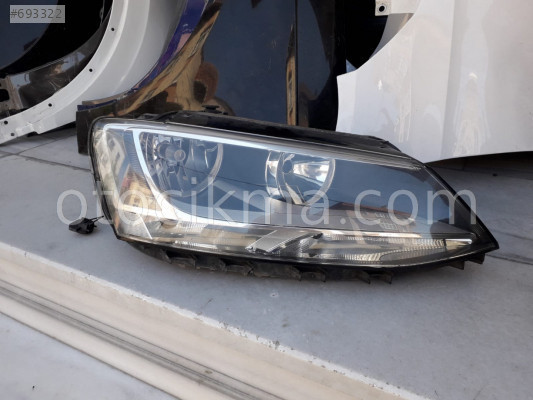 jetta sağ far 2010-19 orjinal çıkma parça