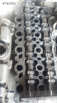 HATASIZ 2008 DİZEL  VOLVO TÜM SERİLER SİLİNDİR KAPAĞI.
